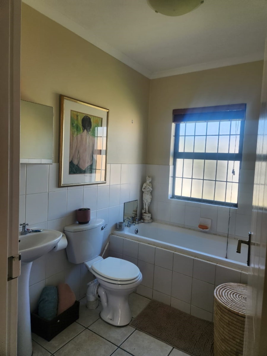 To Let 3 Bedroom Property for Rent in Onverwacht Western Cape